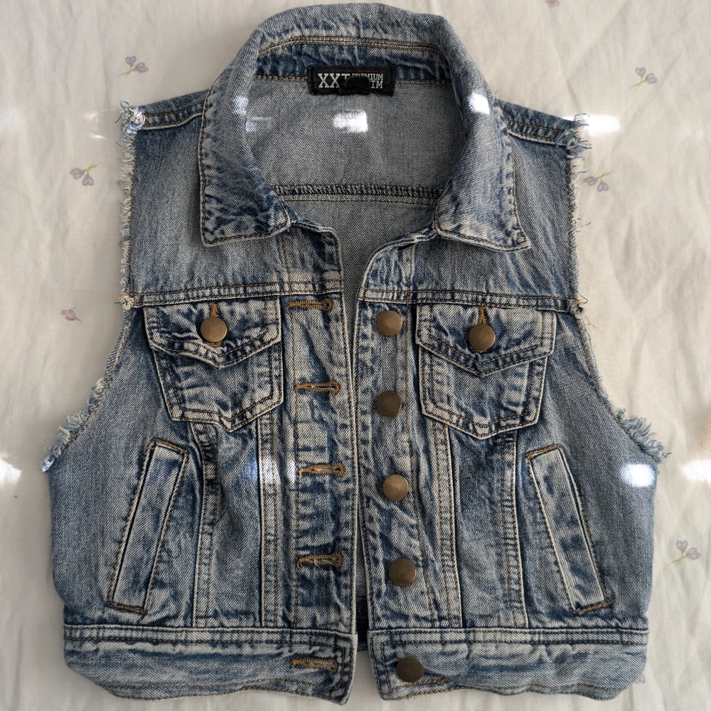 Forever 21 kids cargo jean vest button down jacket with distressed sleeves